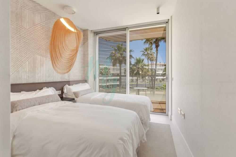 Middle floor in Estepona