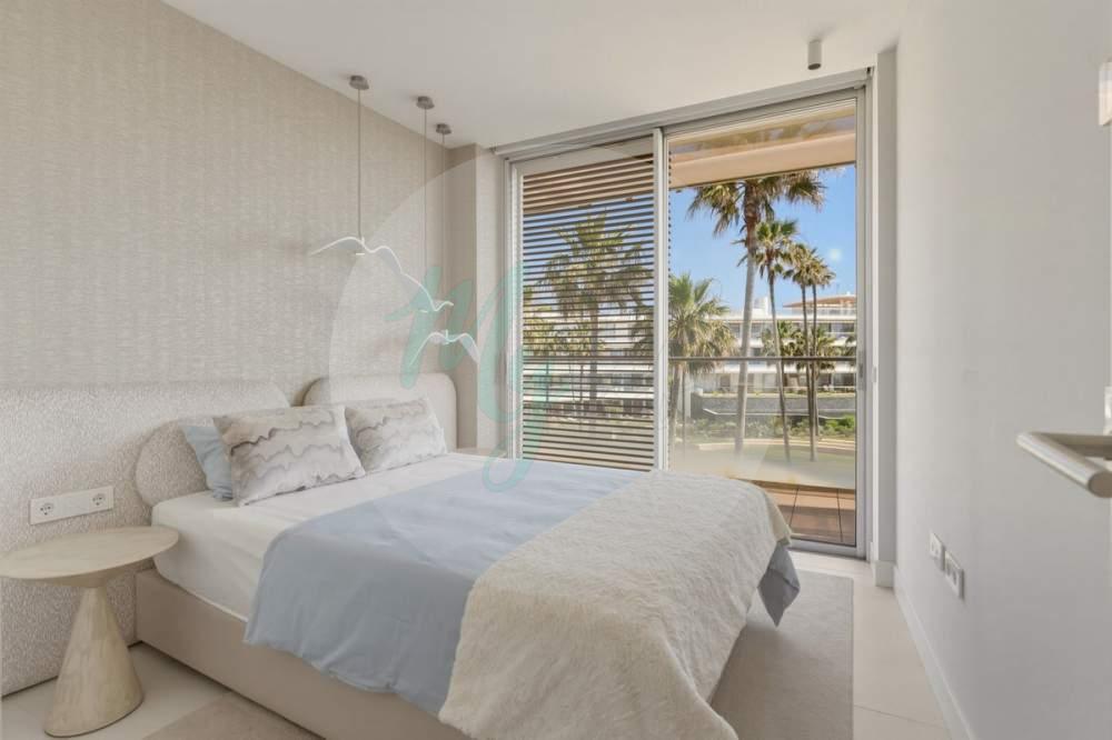Middle floor in Estepona