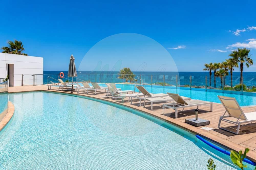 Middle floor in Estepona