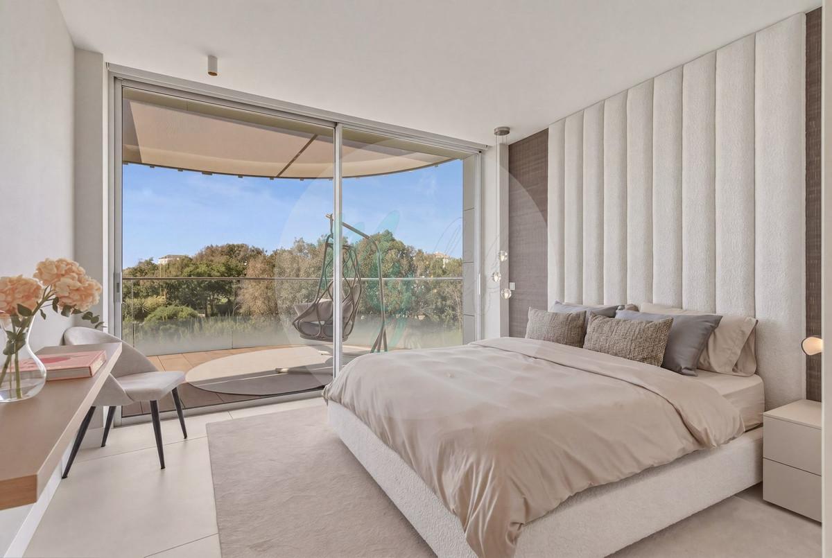 Middle floor in Estepona