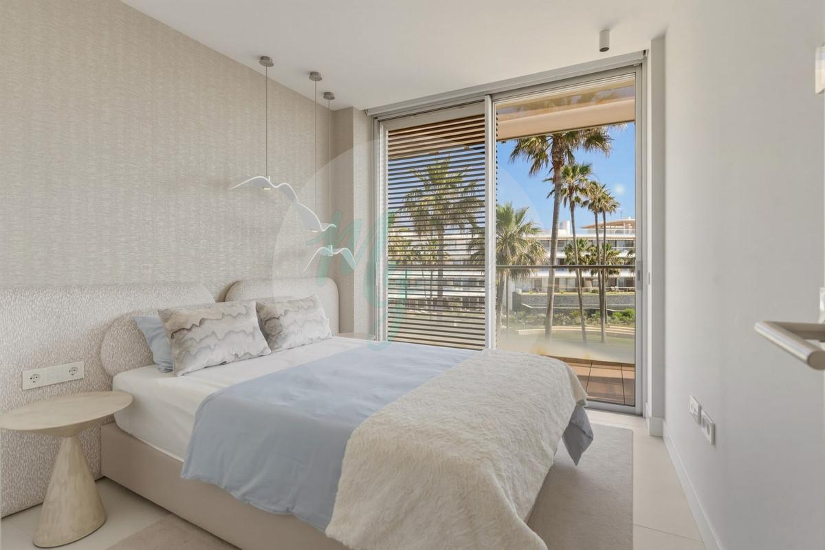 Middle floor in Estepona