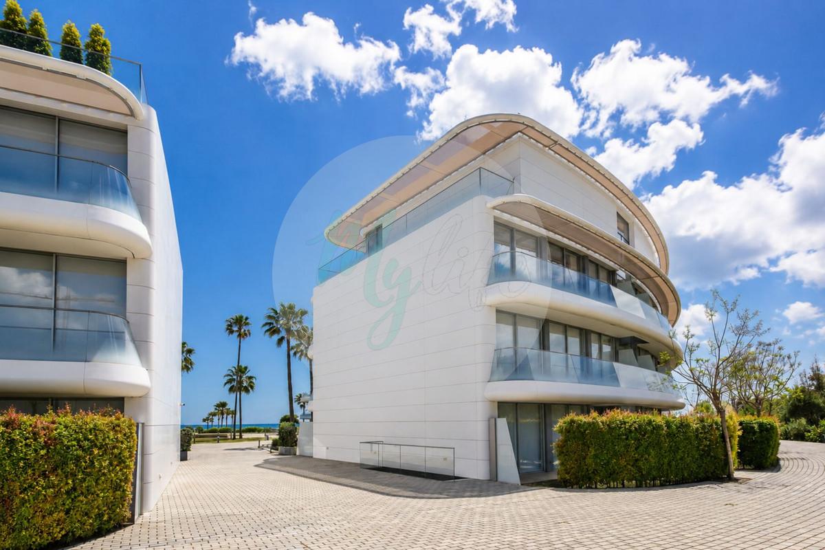 Middle floor in Estepona