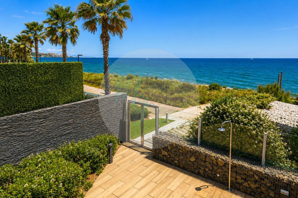 Middle floor in Estepona