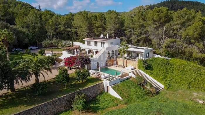 Real estate agent in Ibiza: buying and selling | Ibiza Estates