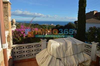 Buy - Villa near the town center with stunning sea views - Castillo-Playa de Aro - immo365costabrava - Garden 17 - IPDAV59