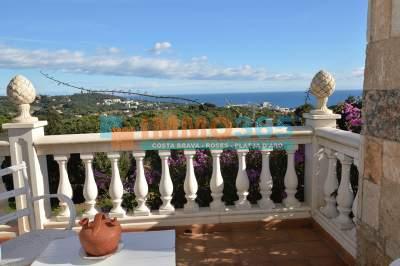 Buy - Villa near the town center with stunning sea views - Castillo-Playa de Aro - immo365costabrava - Storage 24 - IPDAV59