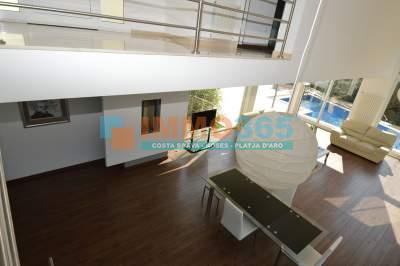 Buy - Excellent semi-new villa in the exclusive area of Mas Nou - Castillo-Playa de Aro - immo365costabrava - Facade 12 - IPDAV55
