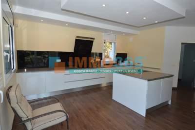 Buy - Excellent semi-new villa in the exclusive area of Mas Nou - Castillo-Playa de Aro - immo365costabrava - Terrace 37 - IPDAV55