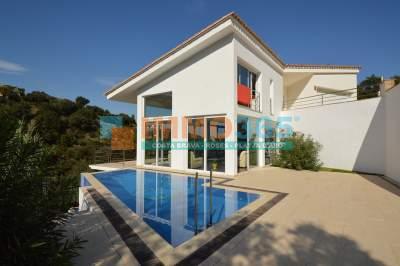Buy - Excellent semi-new villa in the exclusive area of Mas Nou - Castillo-Playa de Aro - immo365costabrava - Land 46 - IPDAV55