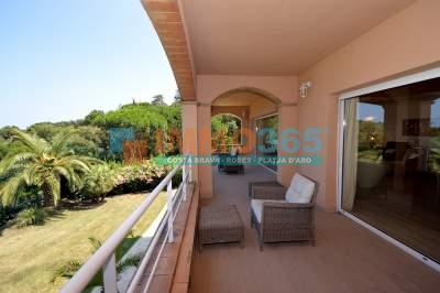 Buy - Elegant villa with stunning sea view - Castillo-Playa de Aro - immo365costabrava - Land 18 - IPDAV32