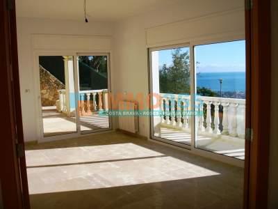 Buy - Exclusive Villa with sea view and pool - Castillo-Playa de Aro - immo365costabrava - Pool 27 - IPDAV48