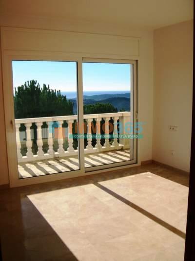 Buy - Exclusive Villa with sea view and pool - Castillo-Playa de Aro - immo365costabrava - Entrance/Exit 5 - IPDAV48