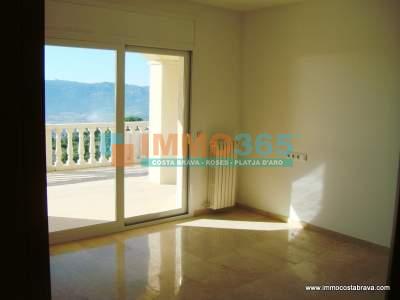 Buy - Awesome Villa with sea views and pool - Castillo-Playa de Aro - immo365costabrava - Garage 15 - IPDAV46
