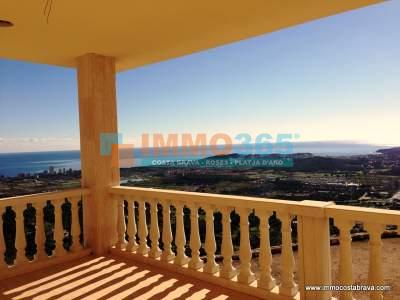 Buy - Exclusive Villa with sea views and pool - Castillo-Playa de Aro - immo365costabrava - Garage 4 - IPDAV45