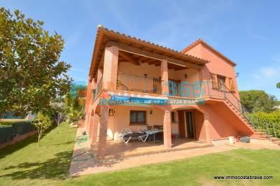 Buy - Cosy house in quiet place high quality finished garden and pool. - Calonge - immo365costabrava - Garage 1 - ICALOV50