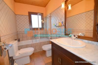 Buy - Cosy house in quiet place high quality finished garden and pool. - Calonge - immo365costabrava - Bathroom 22 - ICALOV50