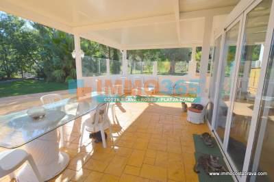 Comprar - Exclusiva villa de lujo con vistas a piscina y montañas - Santa Cristina de Aro - immo365costabrava - Jardín 11 - ISCAV55