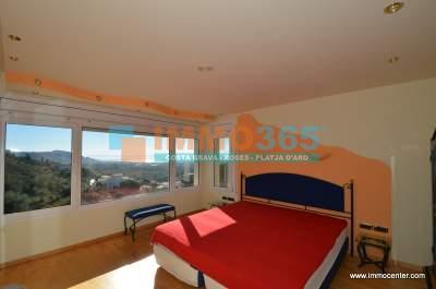 Compra - Villa amb vistes magnífiques al mar i muntanya - Roses - immo365costabrava - Traster 13 - IMF61