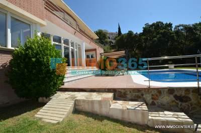 Compra - Villa amb vistes magnífiques al mar i muntanya - Roses - immo365costabrava - Jardí 59 - IMF61