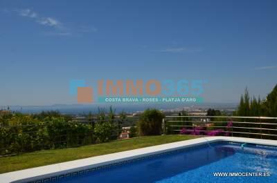 Compra - Villa amb vistes magnífiques al mar i muntanya - Roses - immo365costabrava - Garatge 70 - IMF61