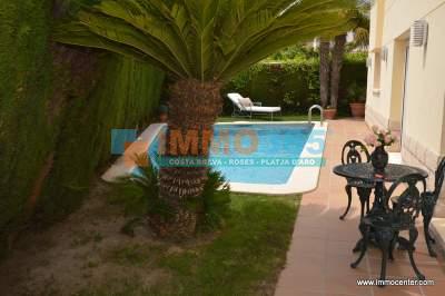 Comprar - Hermosa casa con piscina y jardín - Castillo-Playa de Aro - immo365costabrava - Trastero 4 - ICDAV01