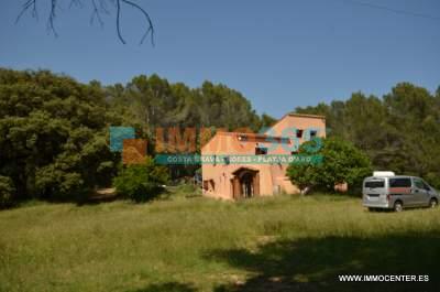 Acheter - Mas près de Figueres, avec 6 chambres et 7 hectares du terrain - Figueras - immo365costabrava - Plan 34 - IALTV36