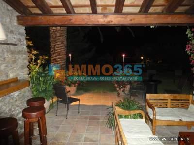 Kopen - Mooi landelijk huis met onafhankelijk gastenhuis - Palau Sabardera - immo365costabrava - Keuken 21 - IALTV37