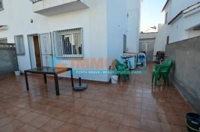 Buy - Large semi-detached house divided into two apartments with pool.  - Rosas - immo365costabrava - Storage 2 - ISH361382