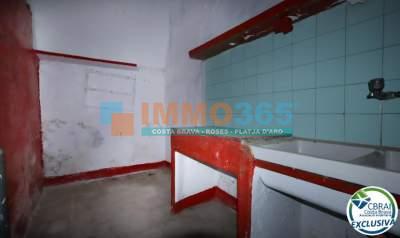 6981ceab4143f472090300de12