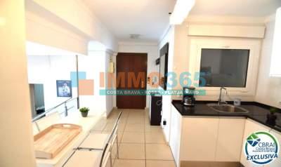 699547bee0d819cad10de5a76