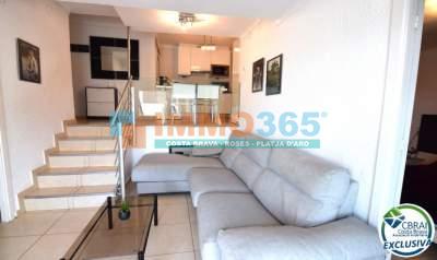 699547bee0d819cad10de5a71