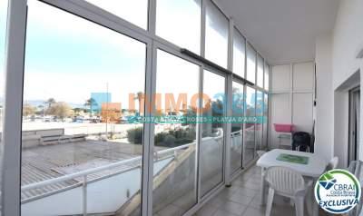 699547bee0d819cad10de5a716