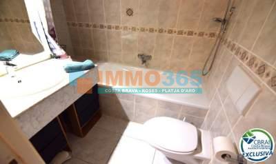 699547bee0d819cad10de5a72