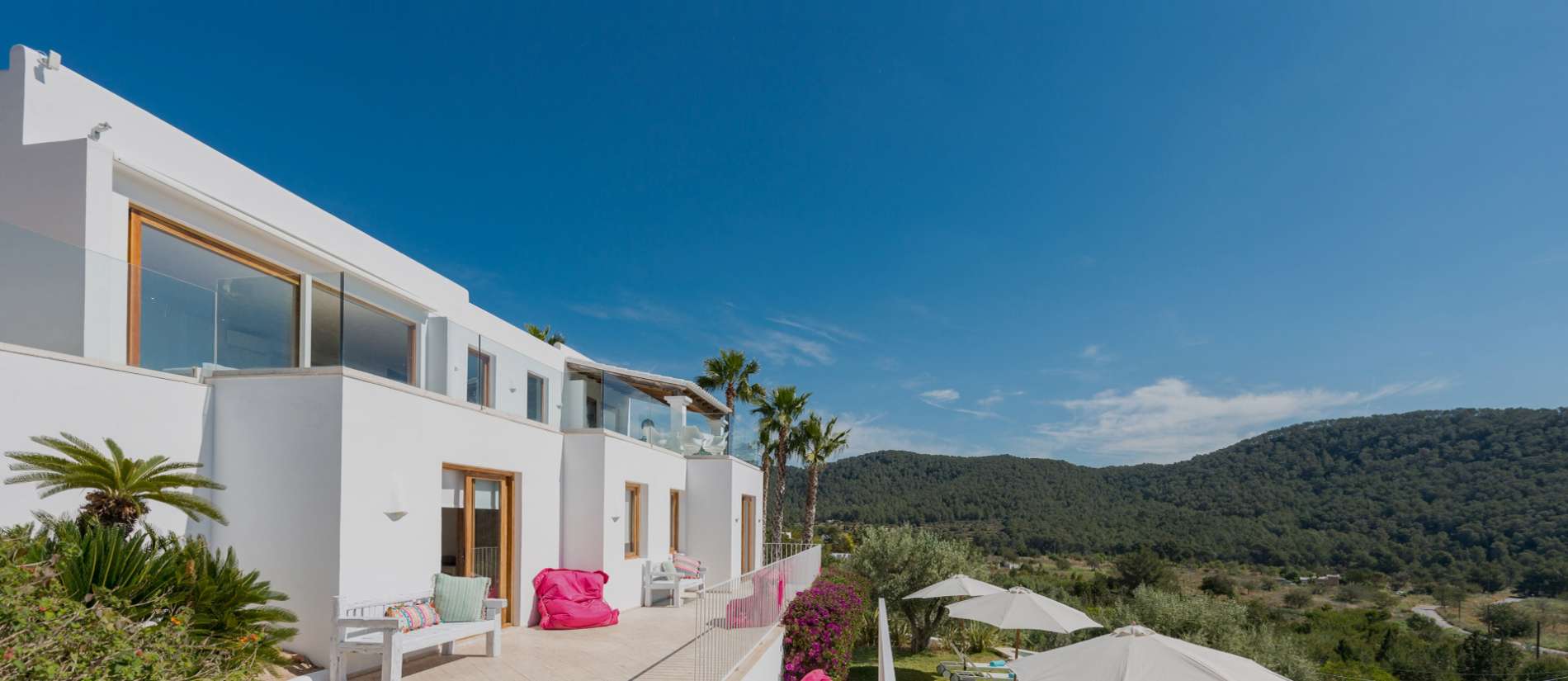 Finca Ibiza - Ibiza Estates - makelaar Ibiza - real estate agency Ibiza
