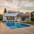 Pool & views
