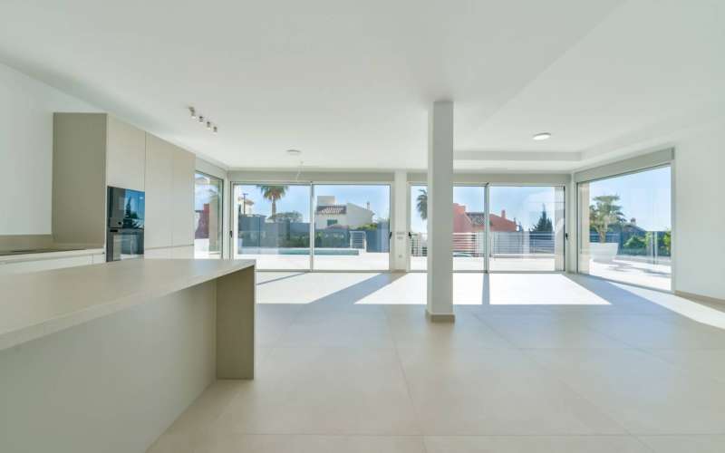 full-gallery1