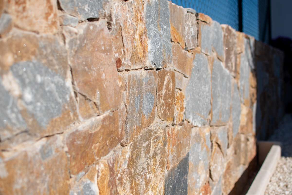 NEW LUXURY 3 BEDROOM VILLA WITH PRIVATE POOL AND SOLARIUM