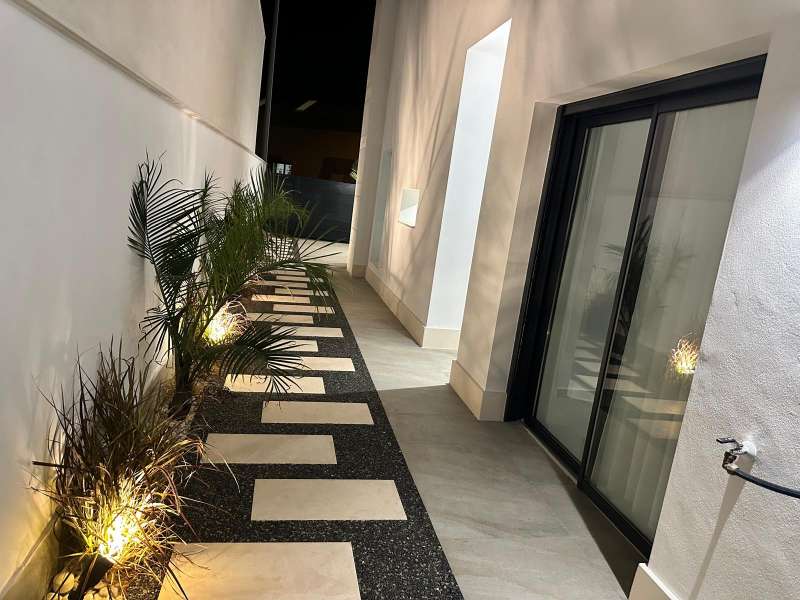 full-gallery1