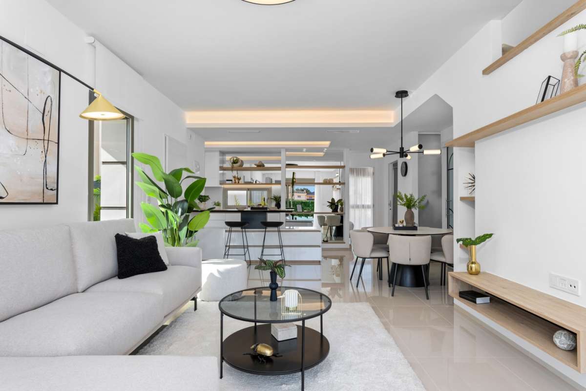 HOUSE FOR SALE, LOS ALCÁZARES