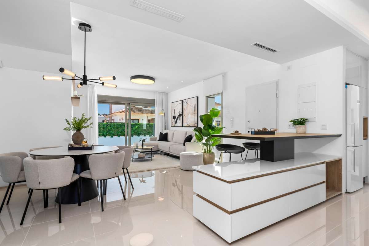 HOUSE FOR SALE, LOS ALCÁZARES