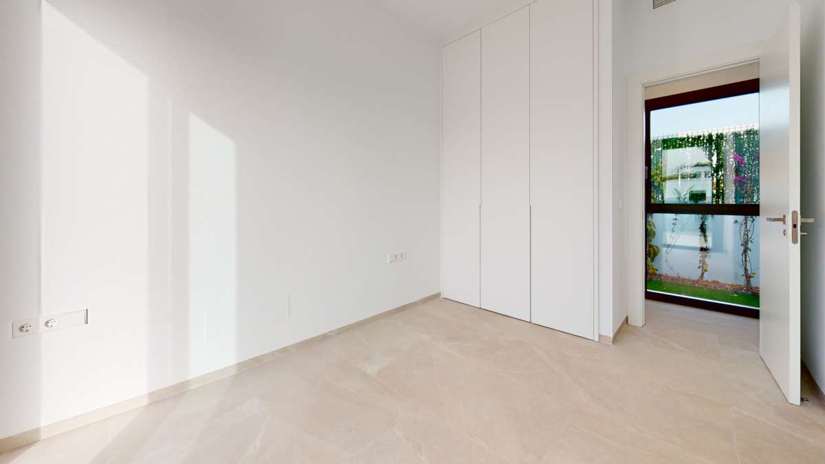 HOUSE FOR SALE, LOS ALCÁZARES