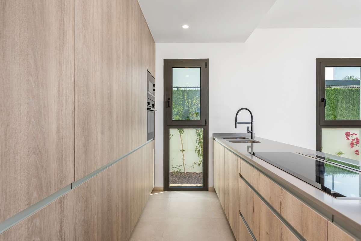 HOUSE FOR SALE, LOS ALCÁZARES