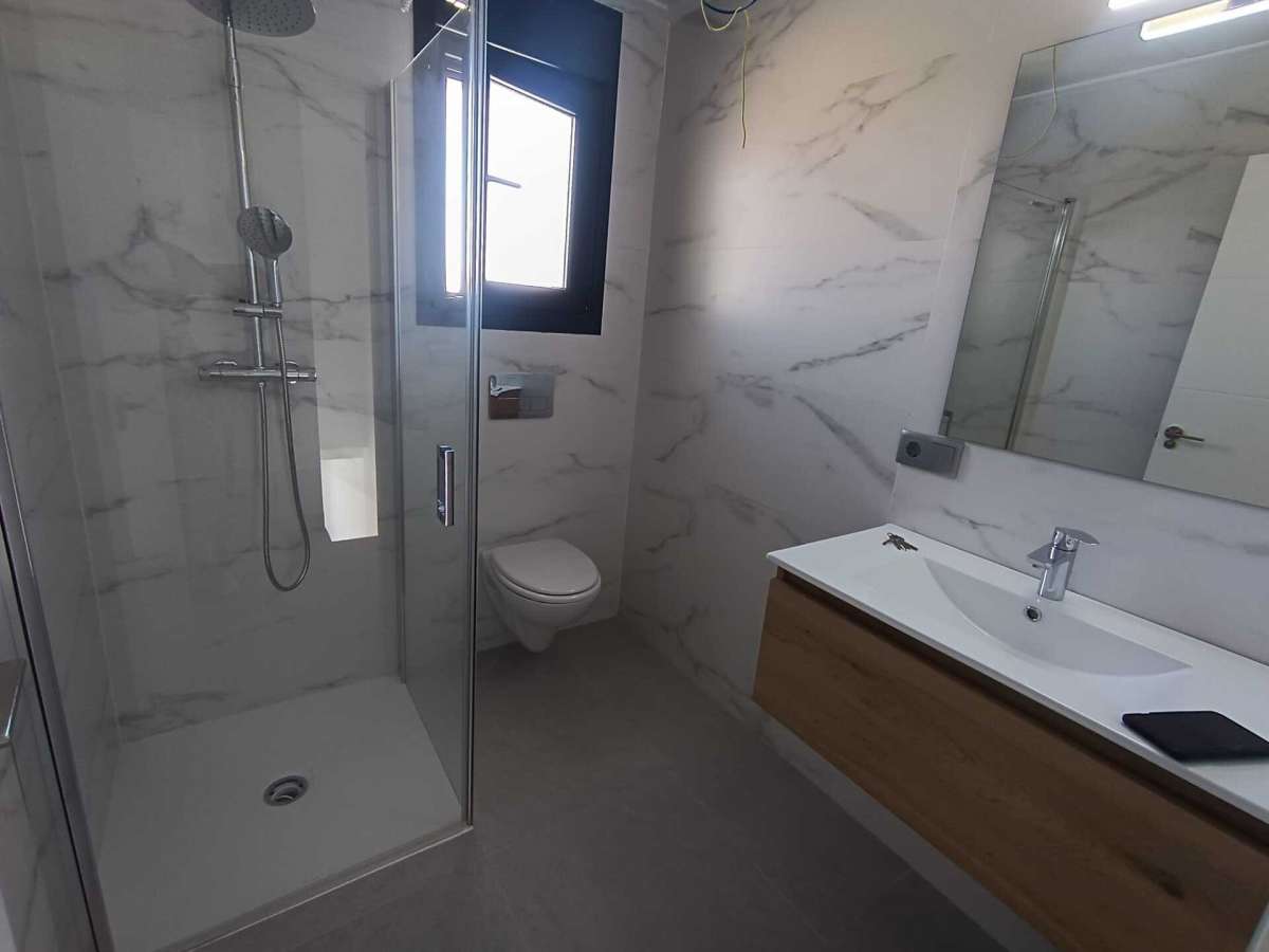 HOUSE FOR SALE, DAYA NUEVA