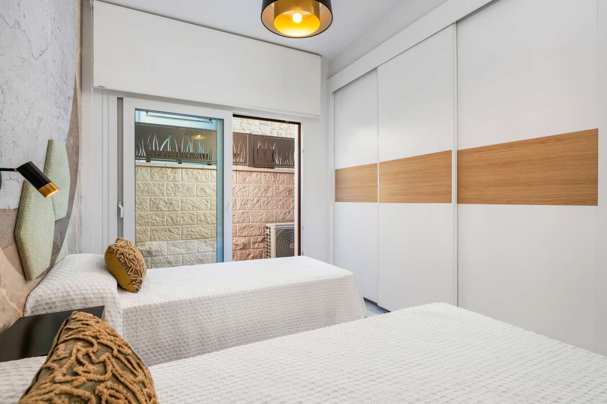 HOUSE FOR SALE, CIUDAD QUESADA