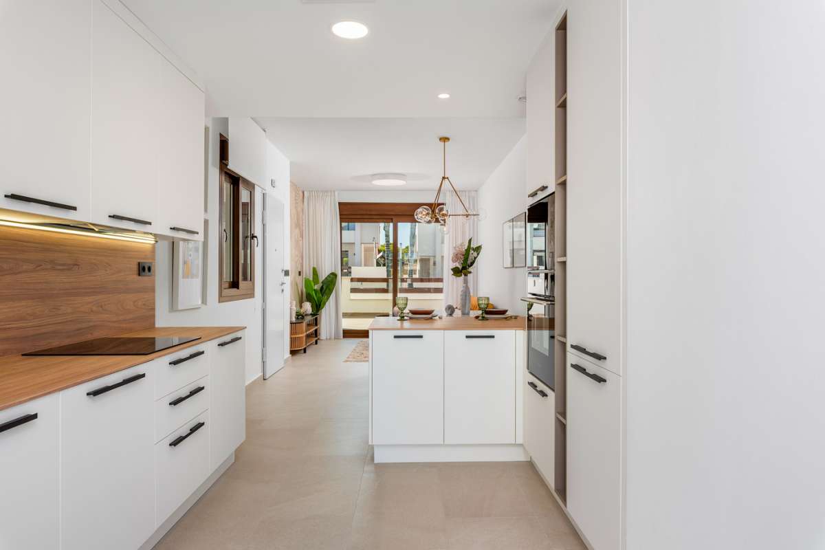 HOUSE FOR SALE, TORREVIEJA