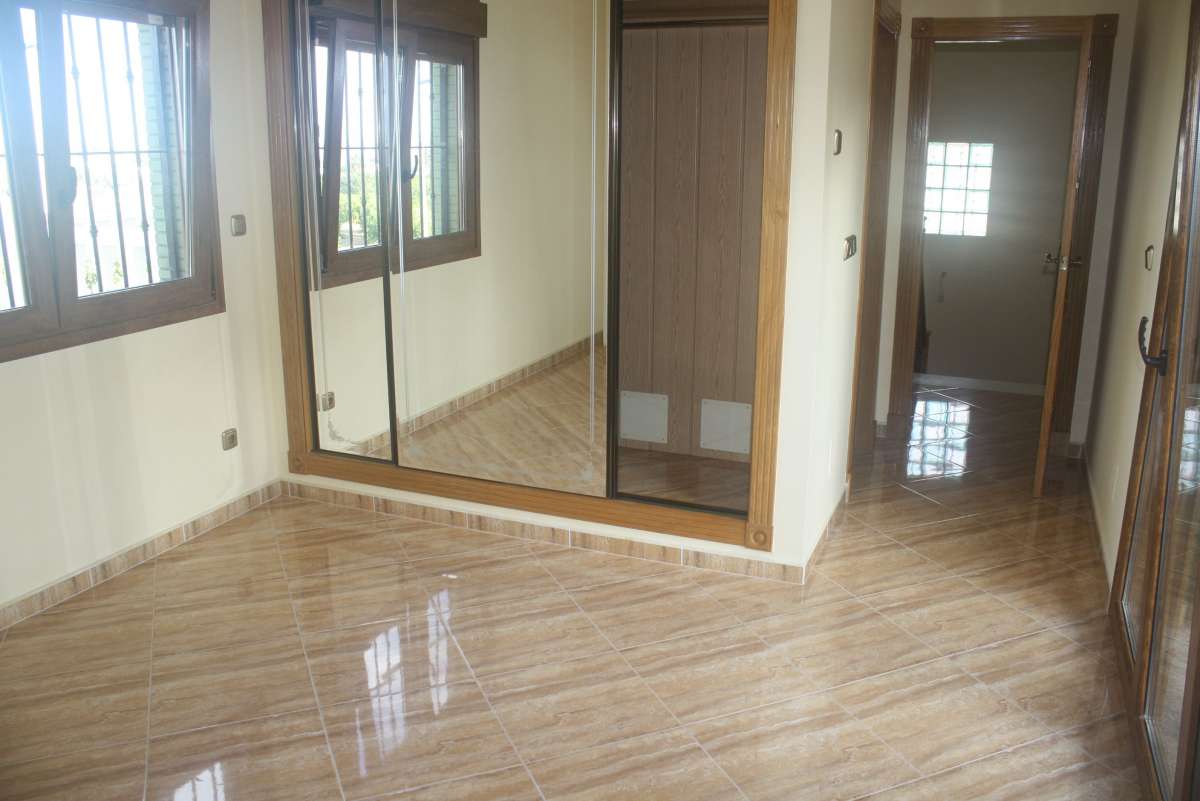 HOUSE FOR SALE, TORREVIEJA