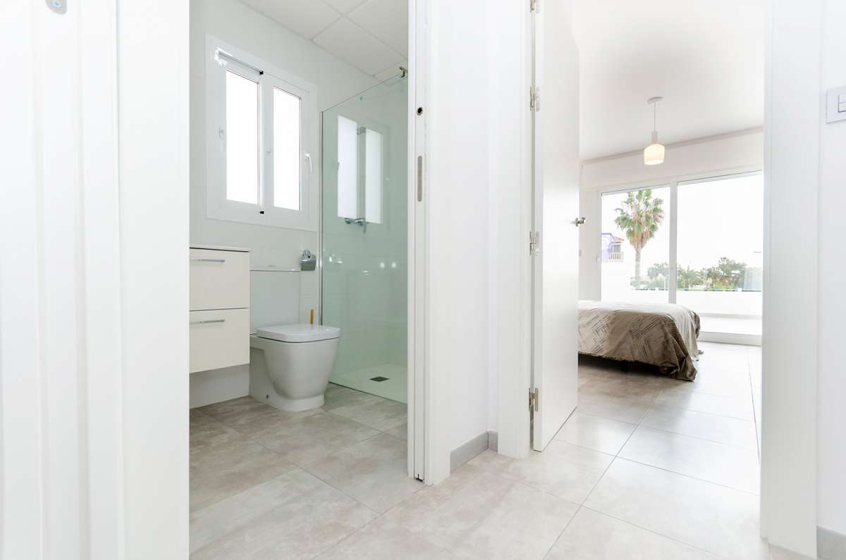 HOUSE FOR SALE, TORREVIEJA