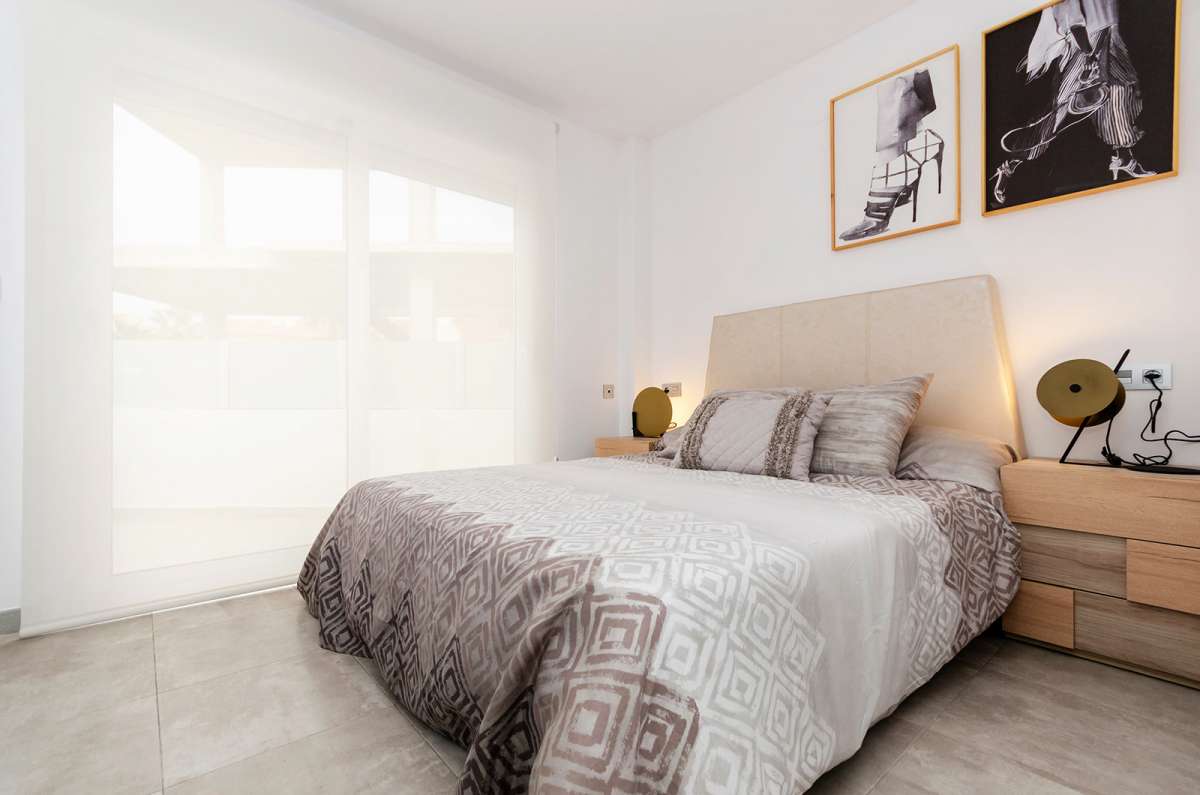 HOUSE FOR SALE, TORREVIEJA