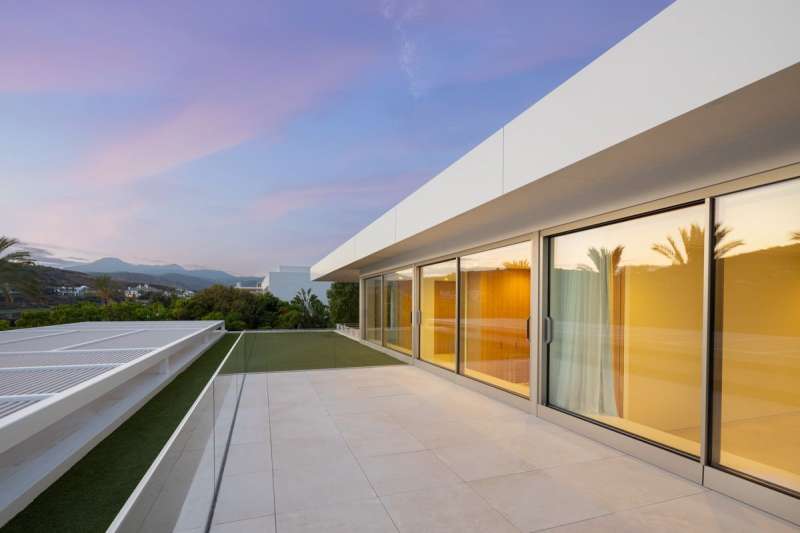 full-gallery80
