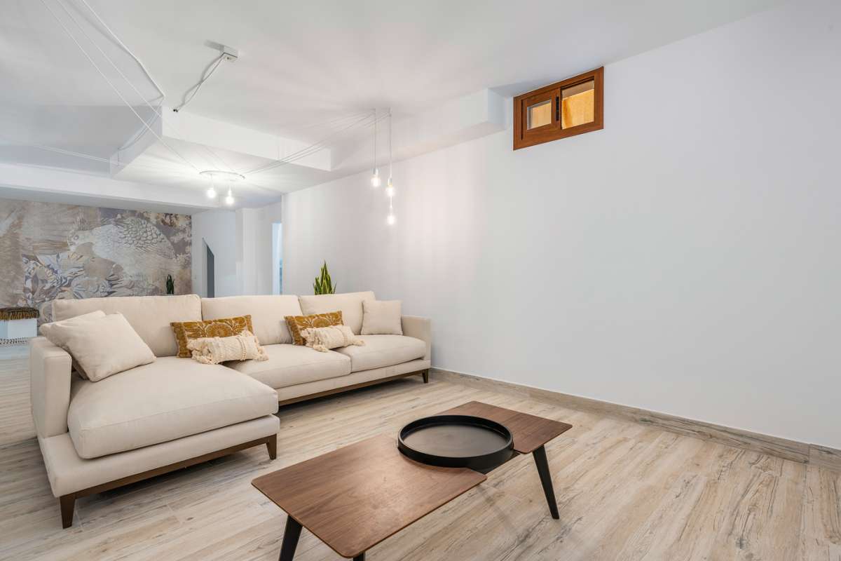 HOUSE FOR SALE, VERA